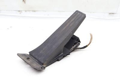 ACCELERATOR / GAS PEDAL 6789999