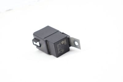 Accessory Power Relay 3B0951253