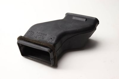 AIR DUCT WATER DRAIN CHANNEL / TUBE (CENTER) 9311088