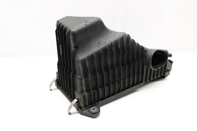 AIR FILTER BOX COVER / HOUSING - LOWER HALF 7L6128607N