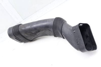 Air Intake Duct / Tube 13717582310