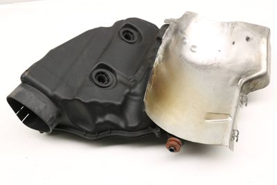 AIR INTAKE FILTER HOUSING / BOX (LOWER HALF) 7577448