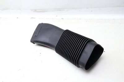 AIR INTAKE HOSE / DUCT 7811018