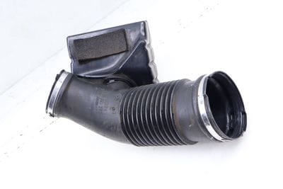 Air Intake / Throttle Body Hose 06E129629E