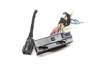 AMPLIFIER / AMP WIRING CONNECTOR PIGTAIL