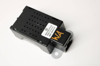 ANTENNA NOISE SUPPRESSION CHOKE (AM) 5M0035570B