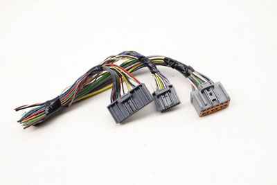 ANTI-THEFT / KEYLESS ENTRY MODULE WIRING PLUG CONNECTOR PIGTAIL