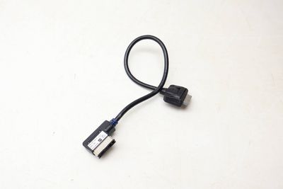 APPLE IPAD / IPOD / IPHONE CABLE ADAPTER CONNECTOR 5N0035554K