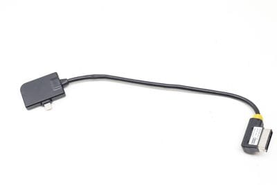 Apple Lightning Adapter / Cable 4F0051510AL