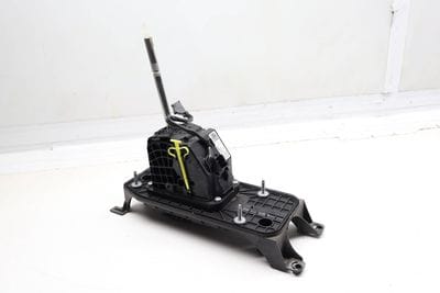 Automatic Shift / Shifter Assembly 5QM713025A