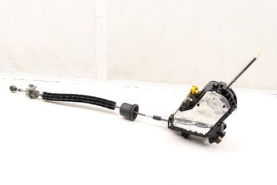 Automatic Shift / Shifter Assembly w/ Linkage 7P5713025AB