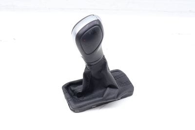 AUTOMATIC SHIFTER KNOB w/ BOOT 3CN713123B