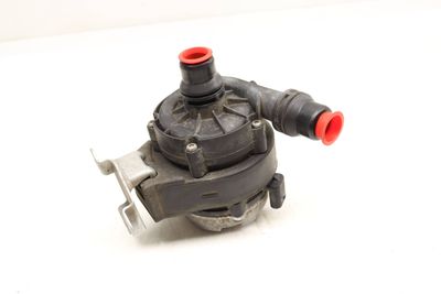 AUXILIARY COOLANT / WATER PUMP w/ BRACKET 8600286