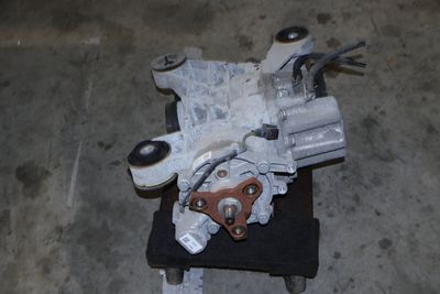 AXLE DIFFERENTIAL / DIFF 0BR525010AB