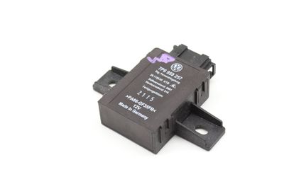 Backrest Release Control Module 7P6959257