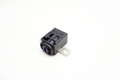 Battery Overload Protection Switch / Fuse 4F0915519