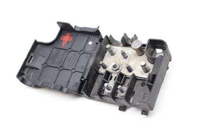 Battery Power Distribution / Junction Box 8K0937517