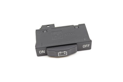 BATTERY POWER DISTRIBUTION SWITCH 8379594