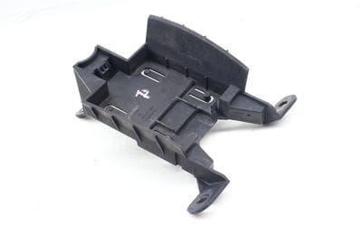 Blind Spot Detection Sensor / Module Bracket 5NA907455A