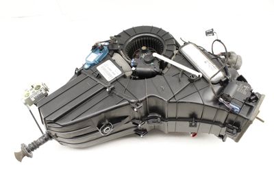 BLOWER MOTOR ASSEMBLY / HOUSING 4L0820004D