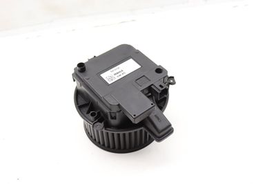 BLOWER MOTOR / FAN 4M1820021
