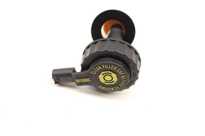 BRAKE FLUID RESERVOIR / TANK CAP 6774451