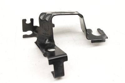 BRAKE HOSE / LINE BRACKET 6799309
