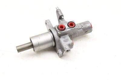Brake Master Cylinder 2124300801
