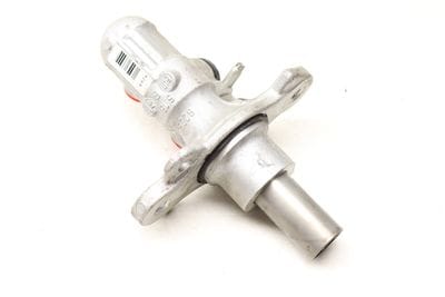 Brake Master Cylinder 2464300301
