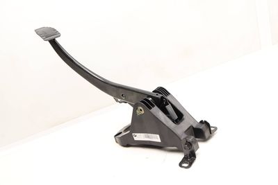BRAKE PEDAL ASSEMBLY 6799925
