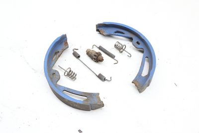 BRAKE SHOE KIT / SET