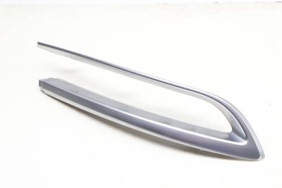 BUMPER COVER REFLECTOR TRIM 7331613