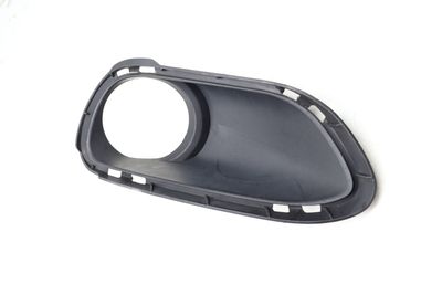 BUMPER FOG LIGHT TRIM / BEZEL 7P5807593