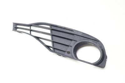BUMPER GRILLE / FOG LIGHT COVER 7255370