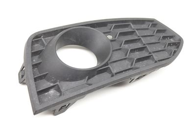 BUMPER GRILLE / FOG LIGHT COVER (M) 8071246