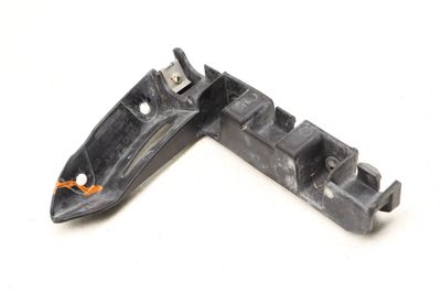 BUMPER GUIDE / BRACKET 8J0807184B