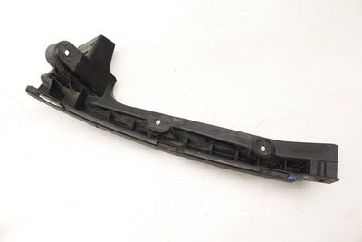 BUMPER GUIDE / BRACKET 8J0807483