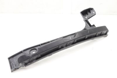 BUMPER GUIDE / BRACKET 8J0807483A