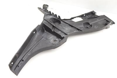 BUMPER GUIDE / MOUNT BRACKET 8V4807377D