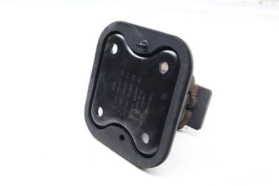 BUMPER IMPACT BEAM / BAR MOUNT BRACKET 7076033