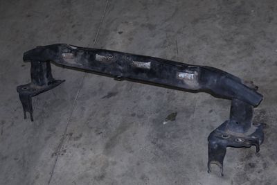 BUMPER IMPACT BEAM / REINFORCEMENT BAR 7L0807109E