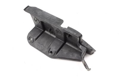 BUMPER MOUNT / BRACKET 4F5807891