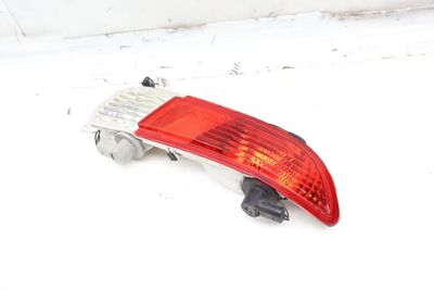 BUMPER REFLECTOR / TAIL LIGHT 7165816