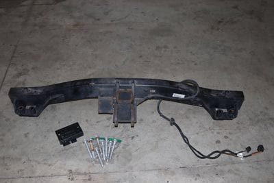Bumper Reinforcement / Trailer Hitch Kit 4L0803921F