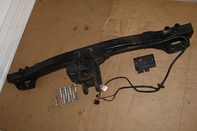 Bumper Reinforcement / Trailer Hitch Kit 4L0803921F