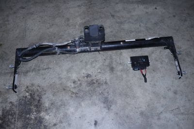 Bumper Reinforcement / Trailer Tow Hitch w/ Module 3CM803881D