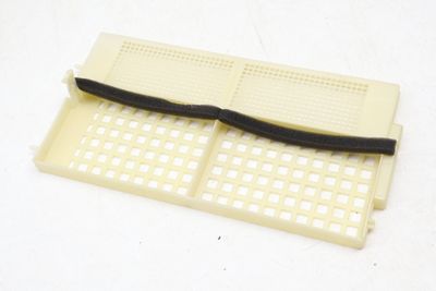 CABIN AIR FILTER COVER INSERT 4M0819593