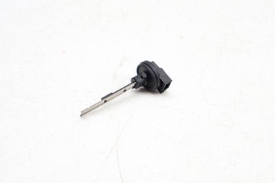 Cabin Air Temperature / Temp Sensor 2218300872
