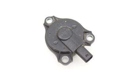 Cam / Camshaft Adjuster Solenoid 2720510177