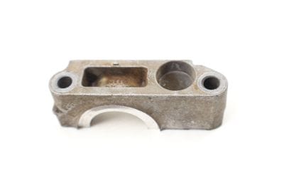 Cam / Camshaft Bearing Cap 077457